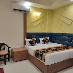 Hotel Nova Suites-Delhi Airocity